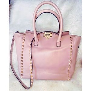 💕Valentino Garavani Rockstud Calfskin Handbag with Organizer 💕